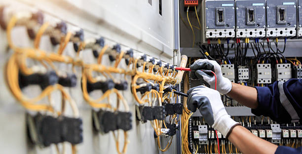 Professional Electrician technician working in Combee Settlement, FL